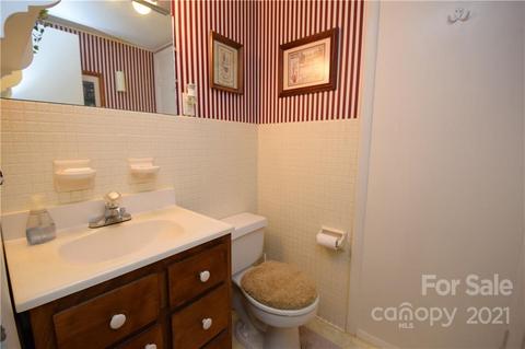 87 Rockledge Rd, Spruce Pine, NC 28777 photo 19