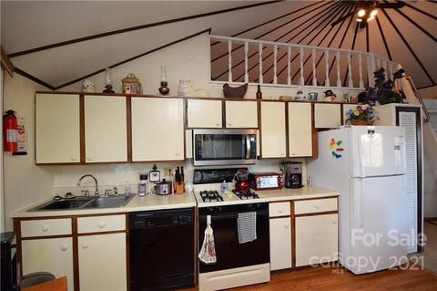 87 Rockledge Rd, Spruce Pine, NC 28777 photo 9
