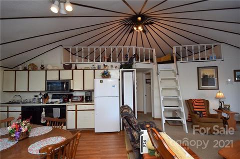87 Rockledge Rd, Spruce Pine, NC 28777 photo 8