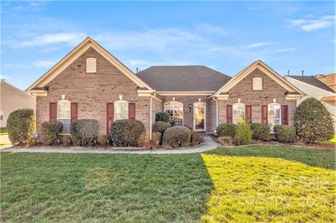 212 Pine Lake Dr, Monroe, NC 28110 photo 1
