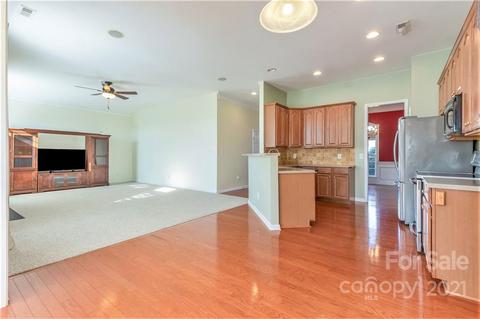212 Pine Lake Dr, Monroe, NC 28110 photo 8