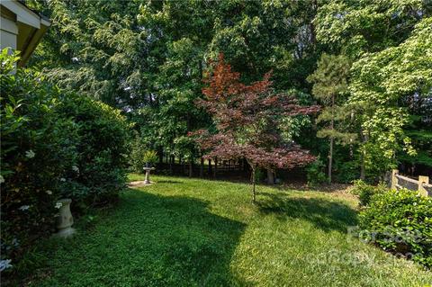 509 Clairview Ln, Matthews, NC 28105 photo 28