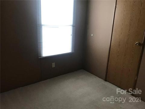 110 Highlander St, Morganton, NC 28655 photo 10