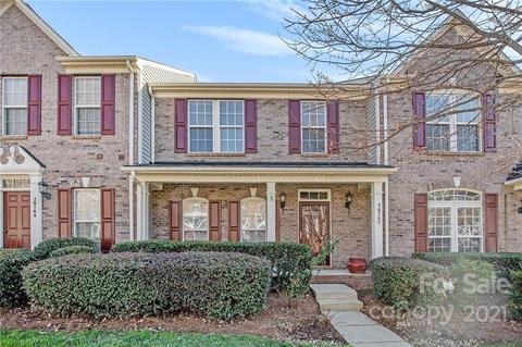 20560 Harbor View Dr, Cornelius, NC 28031 photo 1