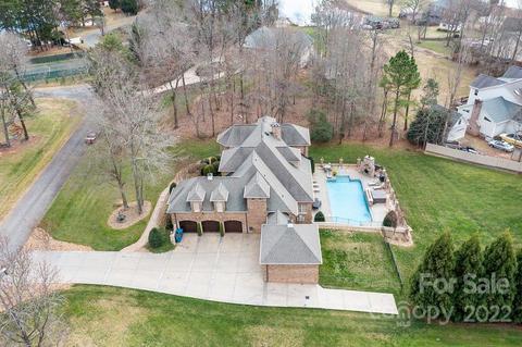 3631 Waterview Ln, Terrell, NC 28682 photo 2