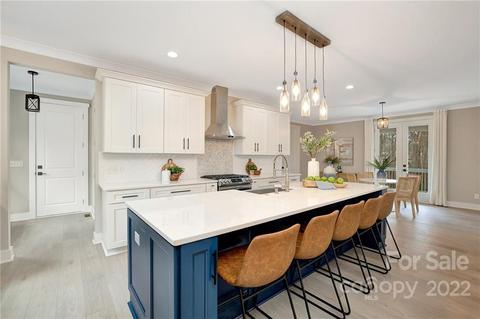 21242 Pine Ridge Dr, Cornelius, NC 28031 photo 3