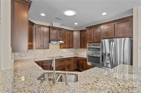 18307 Glenealy Dr, Cornelius, NC 28031 photo 14