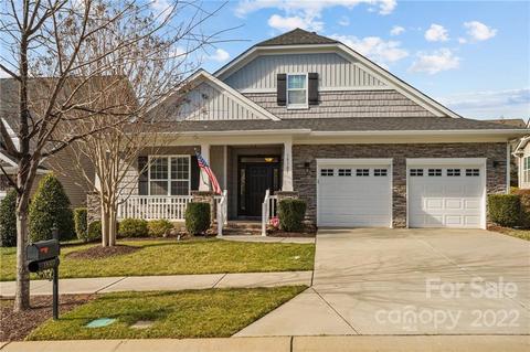 18307 Glenealy Dr, Cornelius, NC 28031 photo 1