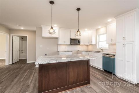 9467 Westridge Dr, Hickory, NC 28601 photo 8
