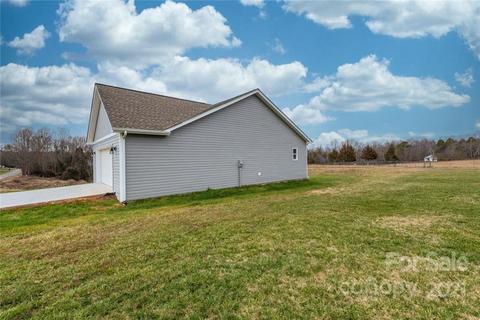 9467 Westridge Dr, Hickory, NC 28601 photo 21