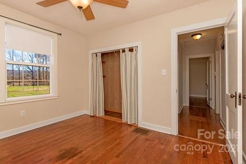 125 Summit Ave, Brevard, NC 28712 photo 17