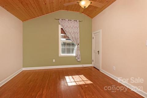 125 Summit Ave, Brevard, NC 28712 photo 13