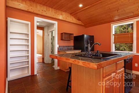 125 Summit Ave, Brevard, NC 28712 photo 7