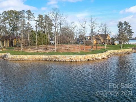 16403 Pinwhenny Rd, Cornelius, NC 28031 photo 2
