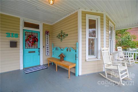 316 E Houston St, Monroe, NC 28112 photo 2