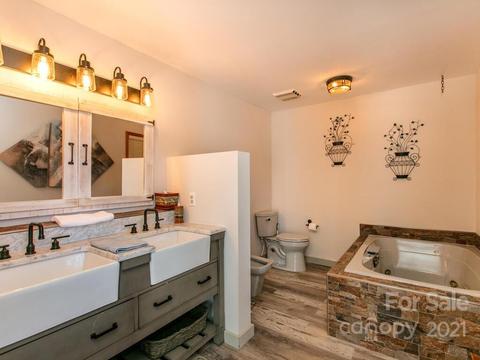 2420 River Rd, Tryon, NC 28782 photo 26