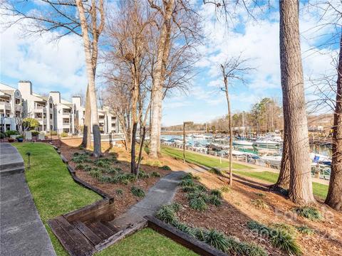 204 Northwest Dr, Davidson, NC 28036 photo 18