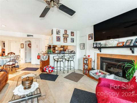 204 Northwest Dr, Davidson, NC 28036 photo 5