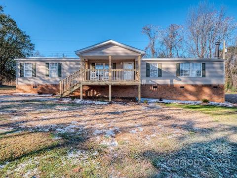 325 Robinson Rd, Lancaster, SC 29720 photo 1