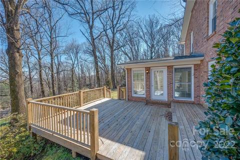 400 Meadowlark Dr, Tryon, NC 28782 photo 8