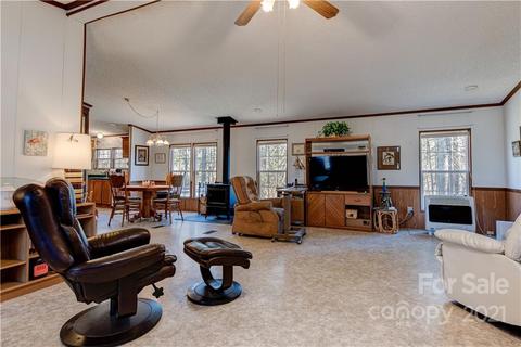184 Terrys Gap Loop Rd, Fletcher, NC 28732 photo 3