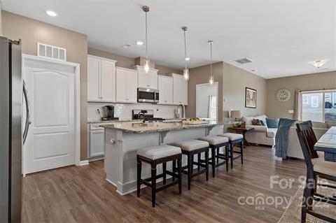 1070 Loggerhead Dr, Lancaster, SC 29720 photo 4