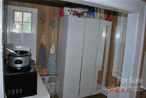 449 Valley Rd, Marion, NC 28752 photo 8