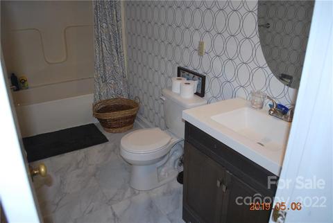 449 Valley Rd, Marion, NC 28752 photo 26