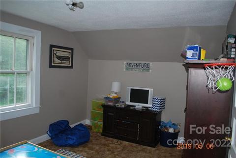 449 Valley Rd, Marion, NC 28752 photo 32