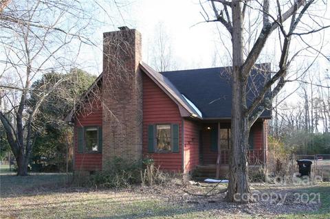 2407 Bearskin Ln, Monroe, NC 28110 photo 1
