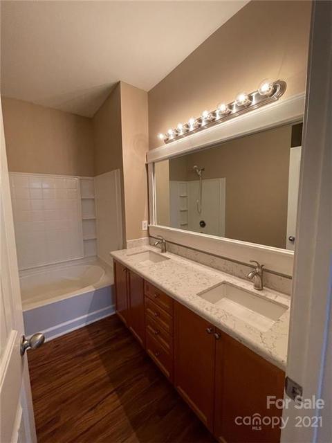 514 Jetton St, Davidson, NC 28036 photo 4