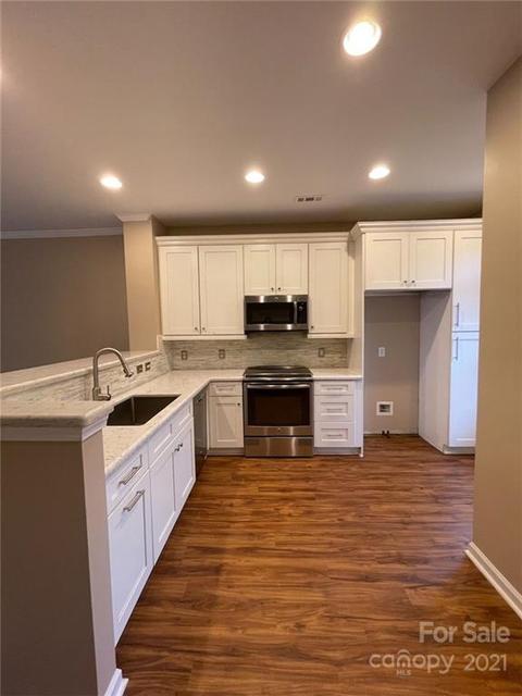 514 Jetton St, Davidson, NC 28036 photo 11