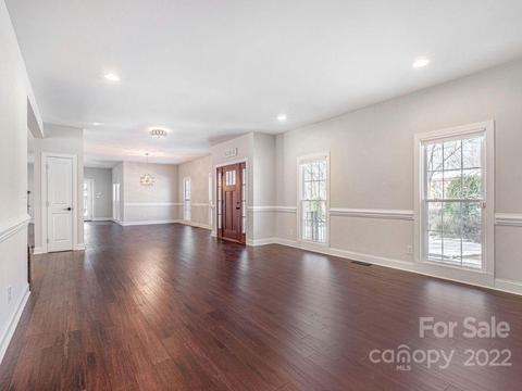 300 Stuart St, Salisbury, NC 28144 photo 5