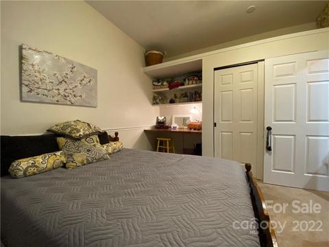 505 E Union St, Morganton, NC 28655 photo 16