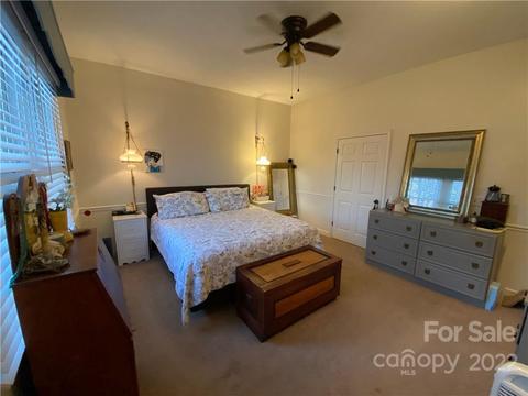 505 E Union St, Morganton, NC 28655 photo 18
