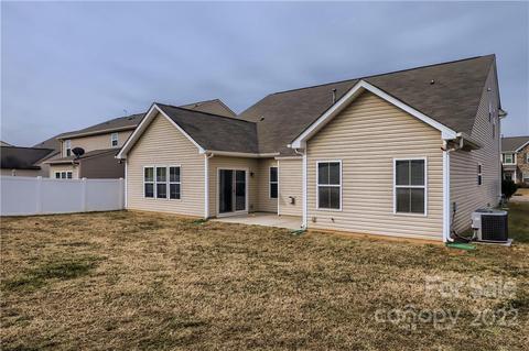 10933 Kingsview Dr, Davidson, NC 28036 photo 32