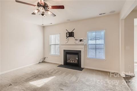 10933 Kingsview Dr, Davidson, NC 28036 photo 7