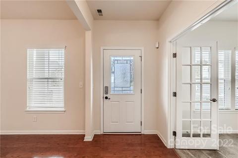 10933 Kingsview Dr, Davidson, NC 28036 photo 5