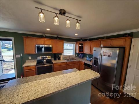 209 Conley Rd, Morganton, NC 28655 photo 6