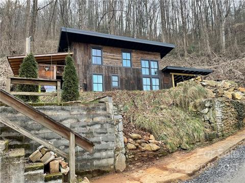 106 King St, Sylva, NC 28779 photo 1