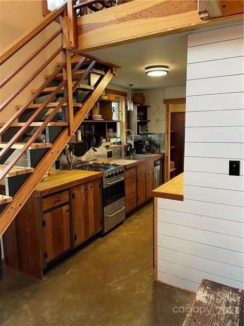 106 King St, Sylva, NC 28779 photo 9