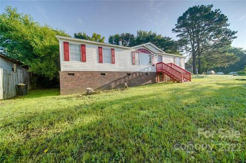 442 Elm St, Lancaster, SC 29720 photo 4