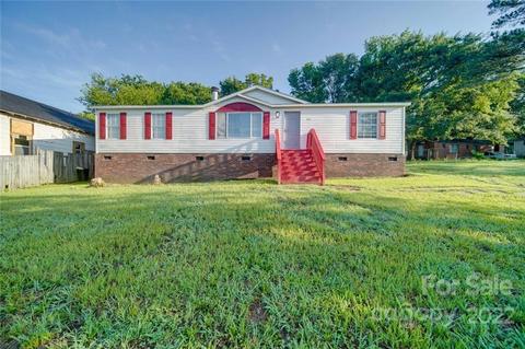 442 Elm St, Lancaster, SC 29720 photo 3