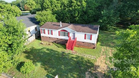 442 Elm St, Lancaster, SC 29720 photo 2