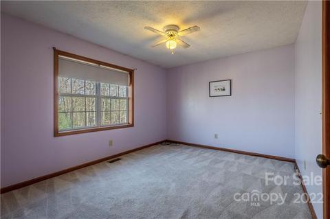 208 Sequoyah Cir, Morganton, NC 28655 photo 11