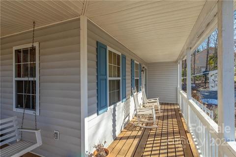 208 Sequoyah Cir, Morganton, NC 28655 photo 3