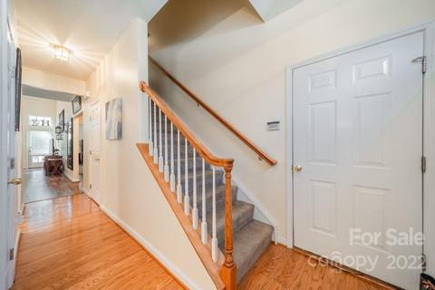7920 Mariners Pointe Cir, Denver, NC 28037 photo 3