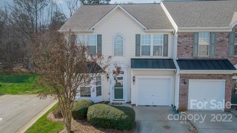 7920 Mariners Pointe Cir, Denver, NC 28037 photo 1