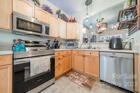 7920 Mariners Pointe Cir, Denver, NC 28037 photo 6