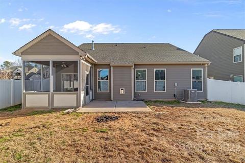 1061 Baldwin Dr, Lancaster, SC 29720 photo 24